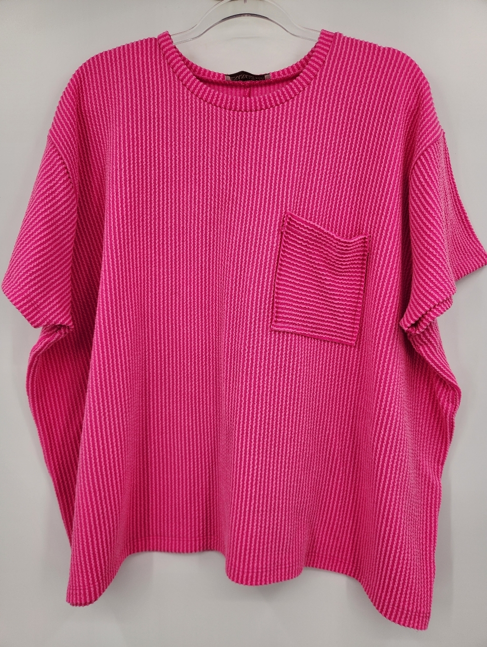Zenana Raised Ribbed Pocket Top Womens Size Large/XL Hot Pink Short Sleeve